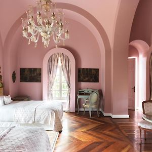 Premium King Suite